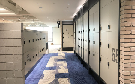 Электронный замок для раздевалок - беспроводной онлайн-замок с металлической сенсорной панелью Ultra Touch Screen PT600TWR