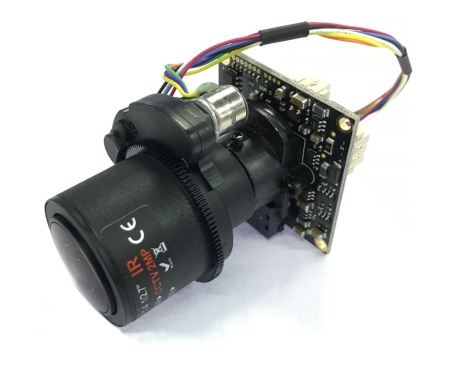 Камера с зумом 2,8-12 мм и 5-кратным объективом с автофокусом